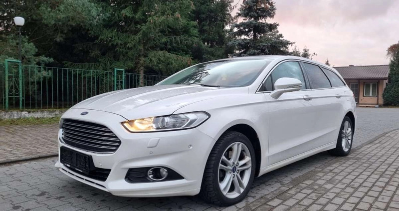 Ford Mondeo cena 58900 przebieg: 189000, rok produkcji 2017 z Łabiszyn małe 277